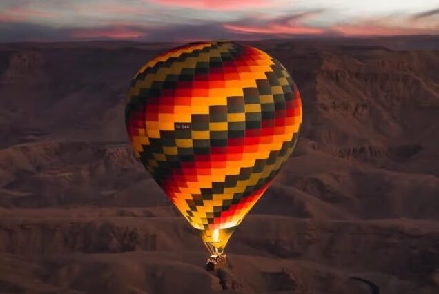 Hot Air Balloon Ride in Luxor